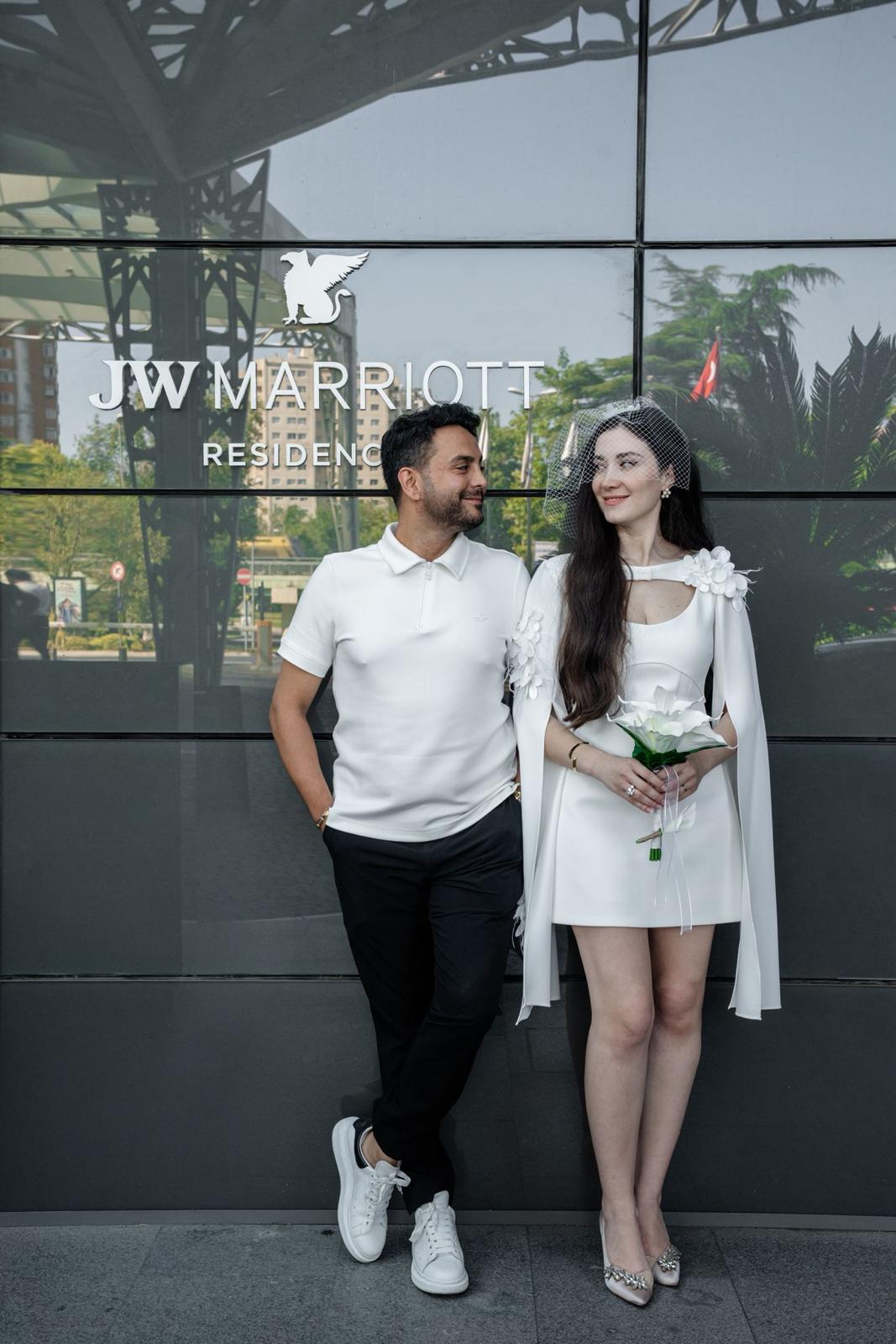 Müge & Mesut — JW Marriott Hotel Istanbul Marmara Sea — düğün fotoğrafı 1