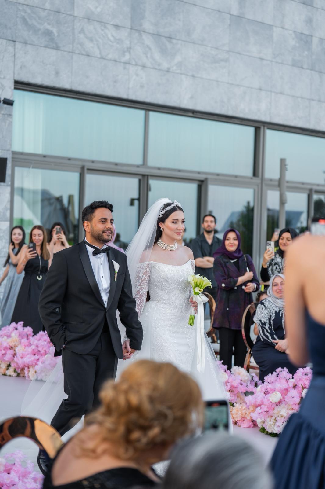 Müge & Mesut — JW Marriott Hotel Istanbul Marmara Sea — düğün fotoğrafı 2